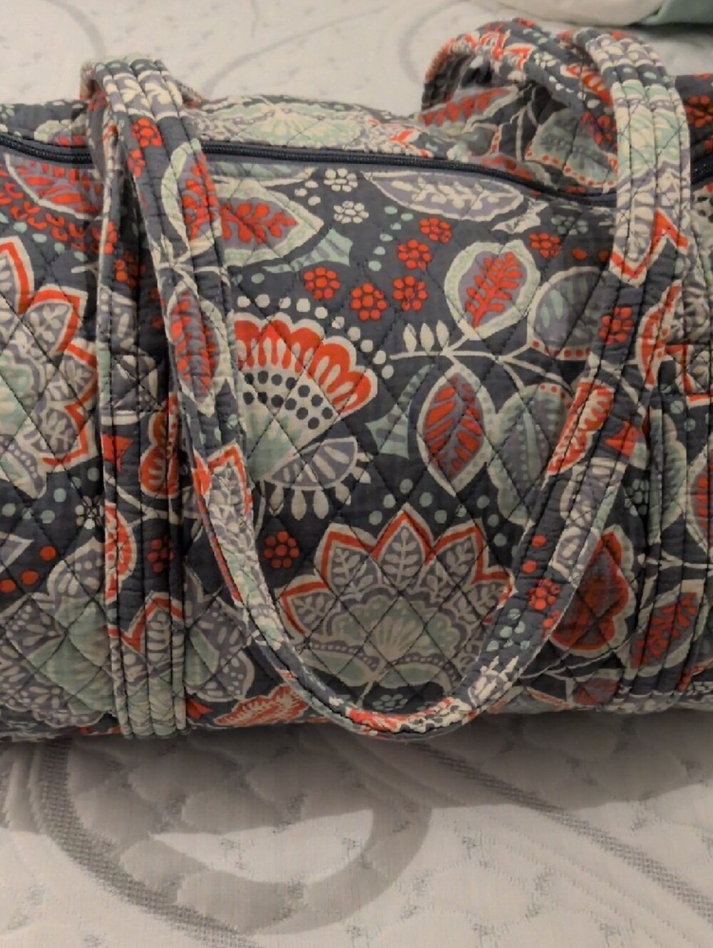 Vera Bradley Quilted Cotton Travel Bag in Nomadic Pattern - EUC - Picture 2 of 12